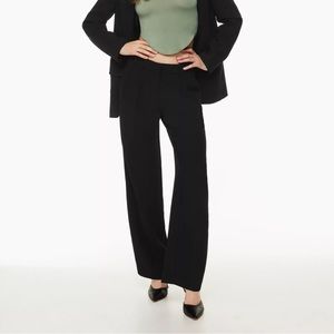 Low Rise Effortless Pant